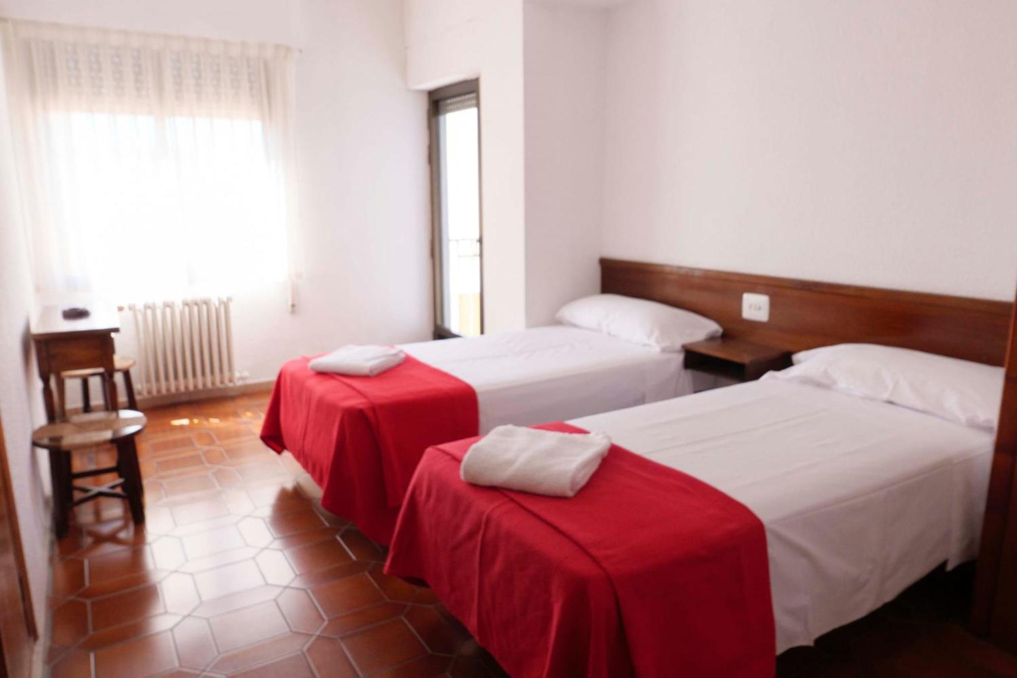 Hostal La Torre Benicàssim Exteriér fotografie