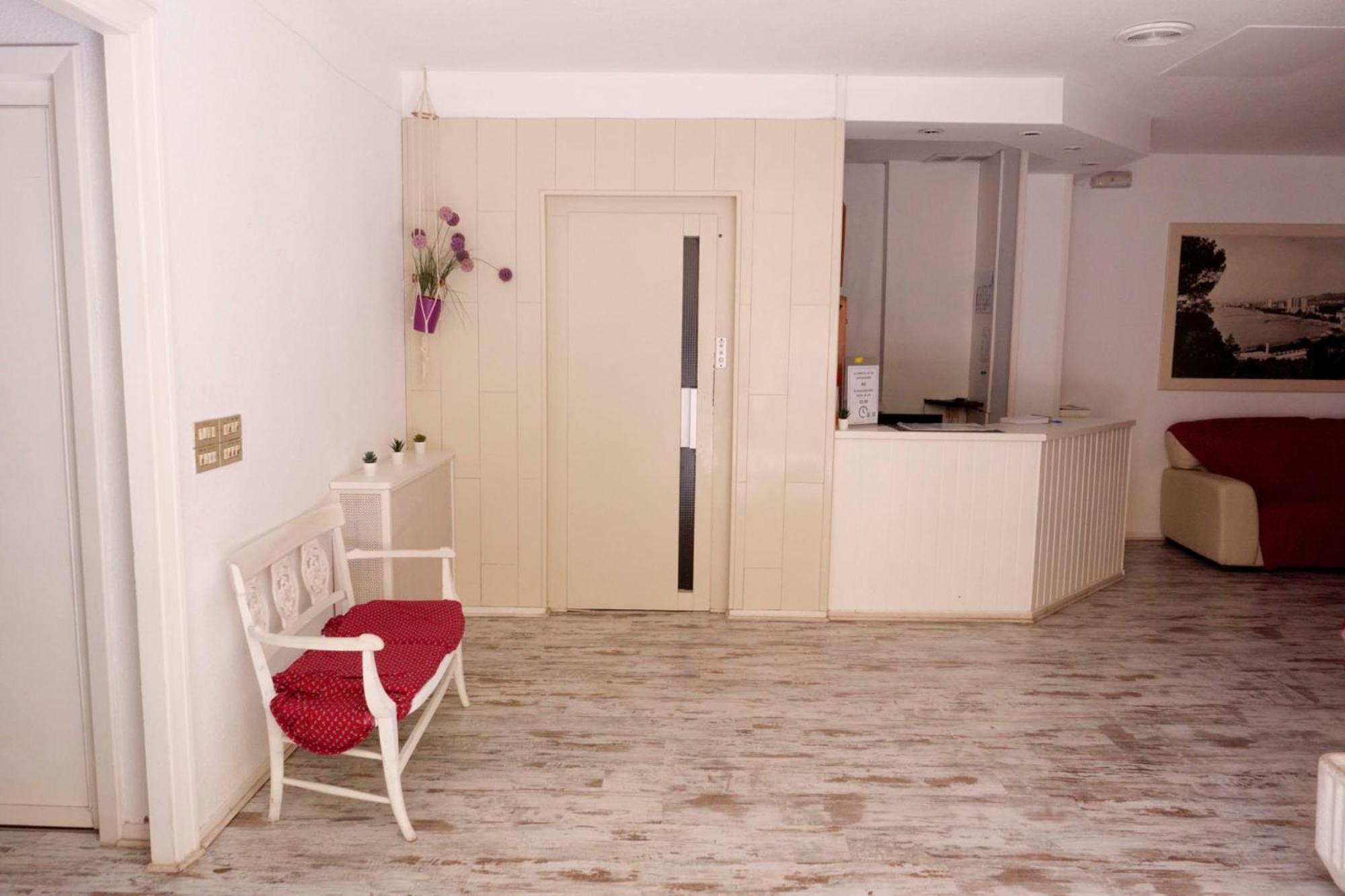 Hostal La Torre Benicàssim Exteriér fotografie