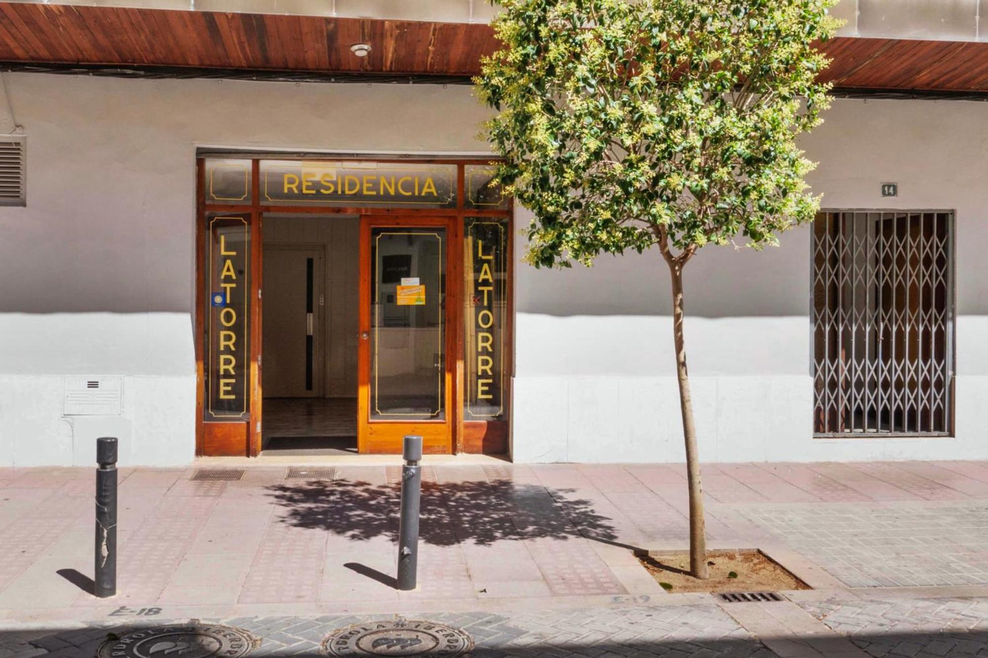 Hostal La Torre Benicàssim Exteriér fotografie